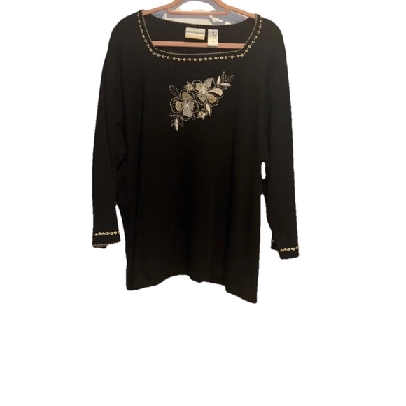 Alfred Dunner Tops - Alfred Dunner Black Blouse with Gold Embroidery